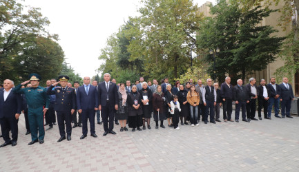 Qazaxda 27 Sentyabr - Anım Günündə qəhrəman Vətən oğullarının əziz xatirəsi ehtiramla anılıb 27.09.2025