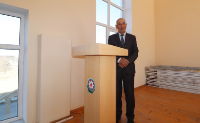 Qazaxda uzun illər təhsil sahəsində çalışmış təqaüddə olan müəllim Məhəmməd Vəkilovun 75 illik yubileyi qeyd olunub 07.03.2025