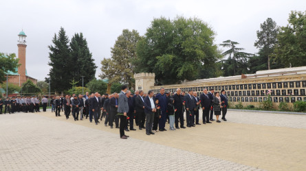 Qazaxda 27 Sentyabr - Anım Günündə qəhrəman Vətən oğullarının əziz xatirəsi ehtiramla anılıb 27.09.2025