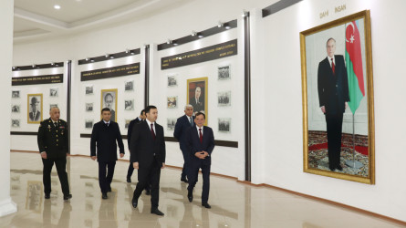 Qazax Rayon İcra Hakimiyyəti başçısının rayonun 2025-ci ilin sosial-iqtisadi inkişafının yekunlarına və 2026-cı ildə qarşıda duran vəzifələrə həsr olunmuş hesabat yığıncağı keçirilib 13.01.2026