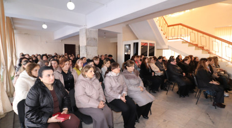 Qazaxda icra başçısının dekabr ayında vətəndaşlarla keçirilən növbəti səyyar görüşü şəhər sakinləri ilə olub-18.12.2025