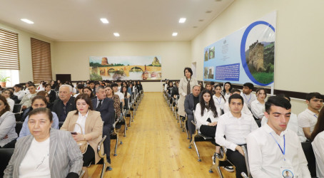 Qazaxda sağlam və rasional qidalanma, qida məhsullarının konservləşdirilməsi, həmin məhsulların saxlanılması və istifadəsi zamanı sanitariya-gigiyena norma və qaydalarına riayət olunması ilə bağlı maarifləndirici tədbir keçirilib 24.05.2025