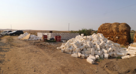 İcra başçısı şəhid ailəsinin evində aparılan təmir işləri ilə yerində tanış olub-01.08.2025