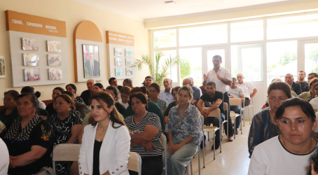 Qazaxda icra başçısı iyul ayında növbəti səyyar görüşünü Ürkməzli kənd sakinləri ilə keçirib-09.07.2026