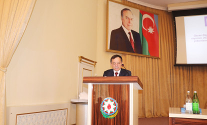 Qazax Rayon İcra Hakimiyyəti başçısının rayonun 2025-ci ilin sosial-iqtisadi inkişafının yekunlarına və 2026-cı ildə qarşıda duran vəzifələrə həsr olunmuş hesabat yığıncağı keçirilib 13.01.2026