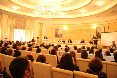 Qazaxda Əməkdar incəsənət xadimi, şair Barat Vüsalın 75 illik yubileyi münasibətilə “Yaxşı ki, Qazağın Baratı varmış” başlıqlı ədəbi-bədii gecə keçirilib 23.04.2026