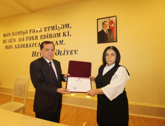 Qazaxda icra başçısı bir qrup əməkdaşı Fəxri Fərmanla təltif edib 04.03.2025