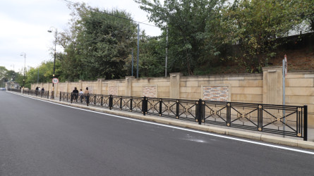 Qazaxda yeni asfalt örtüyü vurulmuş küçələrdən FOTOLAR (Bakı küçəsinin dairədən (“Əsədoğlu” marketin yanı) avtovağzalın qarşısına olan hissəsi və Əliağa Şıxlinski küçəsi) - 15.09.2025