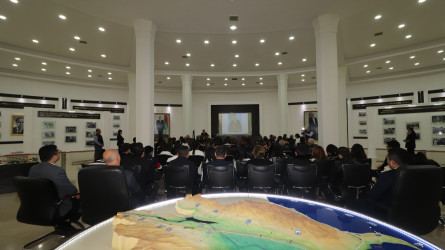 Qazaxda “Konstitusiya və Suverenlik ili – Milli dövlətçilik tariximizin məntiqi davamı, müasir inkişaf mərhələsinin əsas ideoloji xəttidir” mövzusunda tədbir keçirilib-10.12.2025