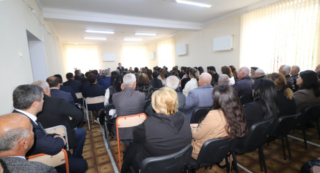 İcra başçısının Qazax şəhəri Əliağa Şıxlinski küçəsində yaşayan sakinlərlə səyyar görüşü keçirilib 02.10.2025