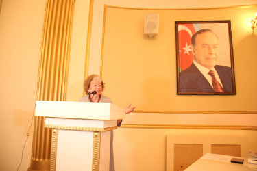 Qazaxda Əməkdar incəsənət xadimi, şair Barat Vüsalın 75 illik yubileyi münasibətilə “Yaxşı ki, Qazağın Baratı varmış” başlıqlı ədəbi-bədii gecə keçirilib 23.04.2026