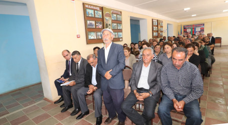 Qazaxda icra başçısının iyun ayı üzrə vətəndaşlarla keçirilən növbəti səyyar görüşü rayonun Kəmərli kəndində olub 11.06.2026