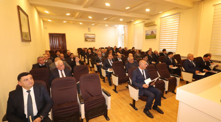 Qazaxda 2026-cı ilin məhsulu üçün aparılan səpin işləri və payız suvarması ilə bağlı müşavirə keçirilib-25.11.2025