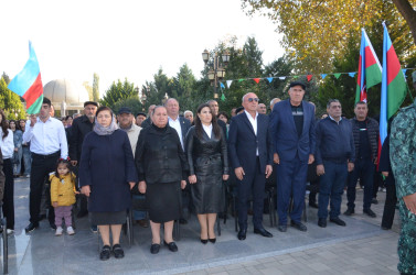 Qazaxda 8 Noyabr - Zəfər Gününün beşinci ildönümünə həsr olunmuş “Zəfərin mübarək Azərbaycan!” başlıqlı bayram tədbiri keçirilib 07.11.2025
