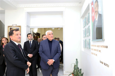 ADU məzunlarının professionallıq və peşə vərdişlərinin təkmilləşdirilməsi konfransının açılış mərasimi keçirilib 03.10.2025