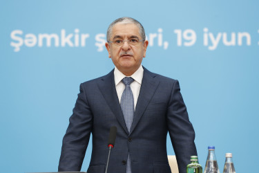 Şəmkirdə aqrar sahədə yeni Dövlət Proqramının müzakirəsi ilə bağlı regional müşavirə keçirilib-19.06.2026