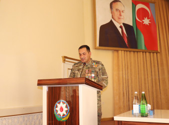 Qazax Rayon İcra Hakimiyyəti başçısının rayonun 2025-ci ilin sosial-iqtisadi inkişafının yekunlarına və 2026-cı ildə qarşıda duran vəzifələrə həsr olunmuş hesabat yığıncağı keçirilib 13.01.2026