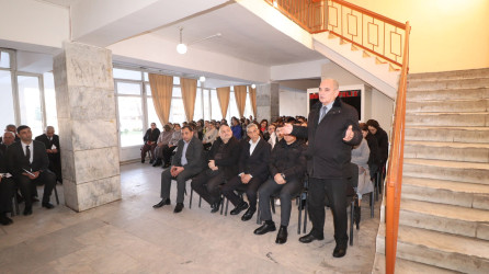 Qazaxda icra başçısının dekabr ayında vətəndaşlarla keçirilən növbəti səyyar görüşü şəhər sakinləri ilə olub-18.12.2025