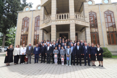 Qazaxda 28 May - Müstəqillik Gününə həsr olunmuş “Müstəqillik, suverenlik müdrik xalqımızın milli sərvətidir!” mövzusunda tədbir keçirilib-25.05.2026