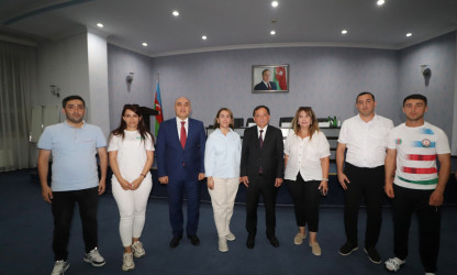 İcra başçısı Qazaxda səfərdə olan “Gənc alimlərin yay düşərgəsi”nin iştirakçıları ilə görüşüb-23.08.2025