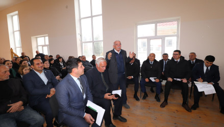 Qazaxda icra başçısının noyabr ayı üzrə vətəndaşlarla keçirilən sonuncu səyyar görüşü rayonun Yuxarı Salahlı kəndində olub -26.11.2025