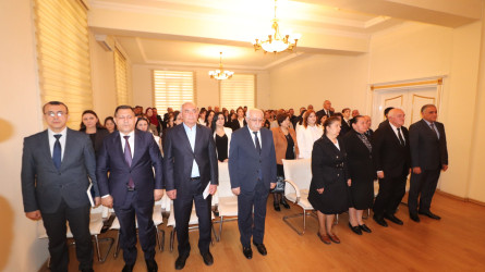 Qazaxda Ümummilli Lider Heydər Əliyevin anadan olmasının 102-ci ildönümünə həsr edilmiş “Nə zaman, nə məkan anlayışına sığmayan şərəfli və mənalı ömür” mövzusunda tədbir keçirilib 07.05.2025