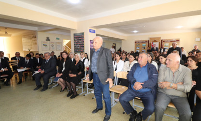 Qazaxda icra başçısının oktyabr ayı üzrə vətəndaşlarla keçirilən növbəti səyyar görüşü rayonun Ağköynək kəndində olub 09.10.2025